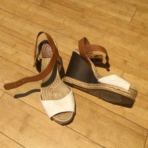 Tory Burch summertime wedges sz 6
