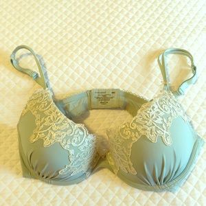 Ambrielle lace padded cup bra