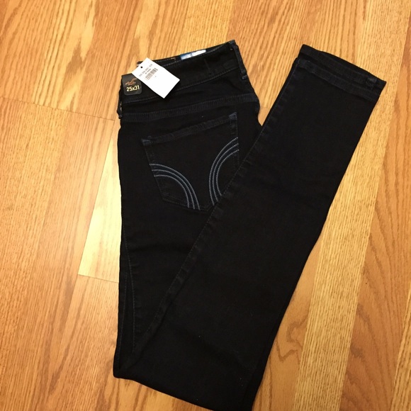 Hollister Super Skinny dark wash jeans Size 1R NWT