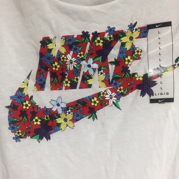 Nike tee size L, NWT - Picture 2 of 4