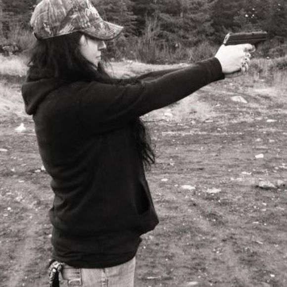 Meet your Posher, Sissy