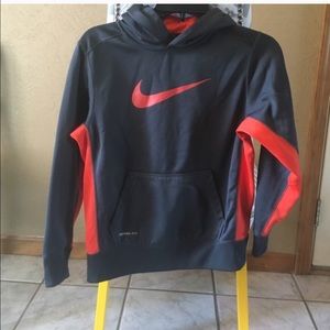 Nike boys youth large hoodie