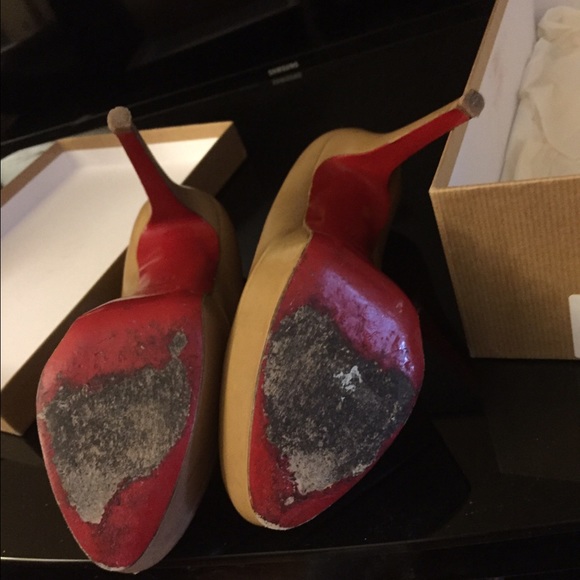 Shoes - Picture 4 of 4