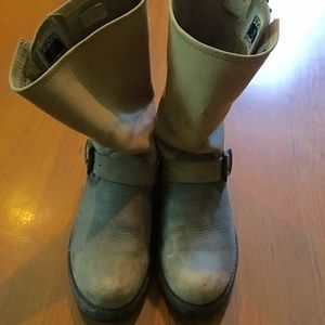 RESERVED! FRYE Veronica short boots