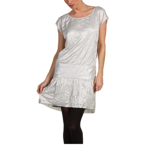 $335.00 Theory Denatria Full Moon Dress