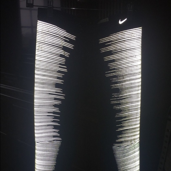 Nike flash leggings dri- fit