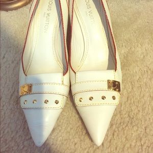 Authentic Louis Vuitton kitten heels