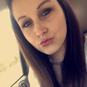 Meet your Posher, Jacirae