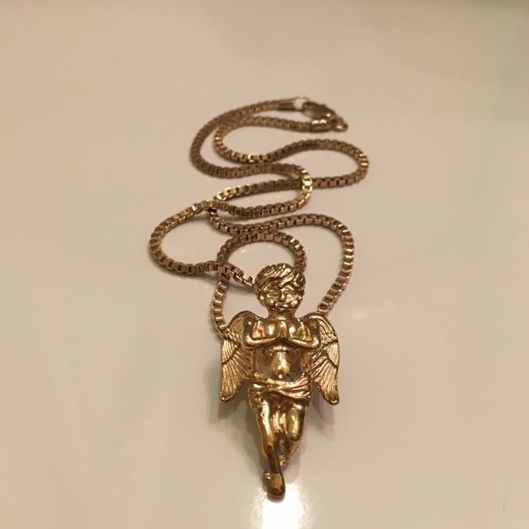 Praying Angel Pendant & 3mm/24" Box Chain Necklace