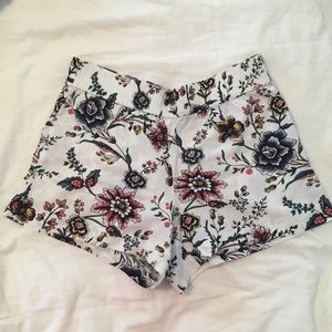 *LIKE NEW* LOFT Flowy Floral Shorts