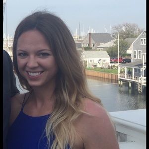 Meet your Posher, Natasha