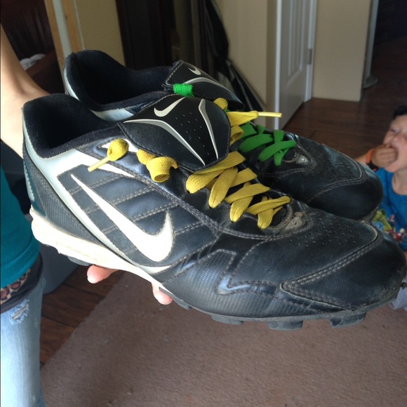 Softball cleats