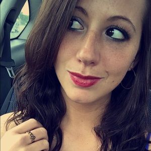 Meet your Posher, Melody