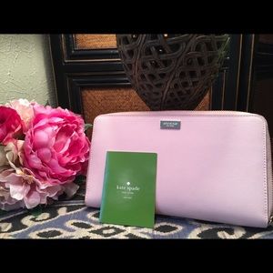 Kate Spade travel wallet