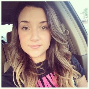 Meet your Posher, Lexi