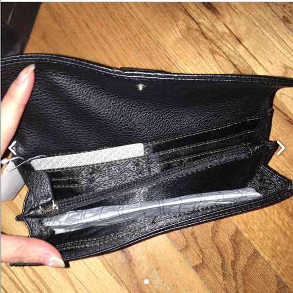Wallet - Picture 2 of 3