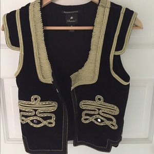 One of a kind! So dreamy and versatile!