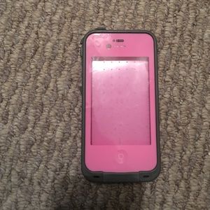 iPhone 4 lifeproof case