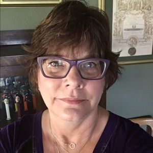 Meet your Posher, Alisa