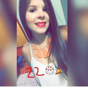 Meet your Posher, Paola