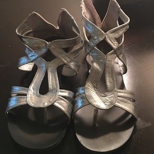 ⁉️Silver Sandals⁉️