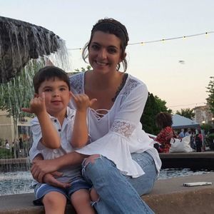 Meet your Posher, Toni jo