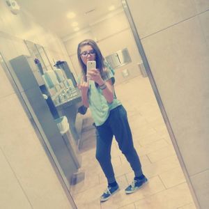 Meet your Posher, Lily