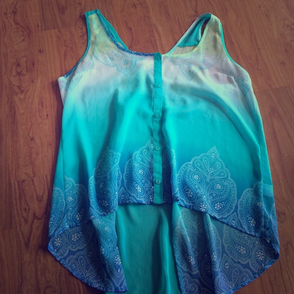 Adorable ombré tank top