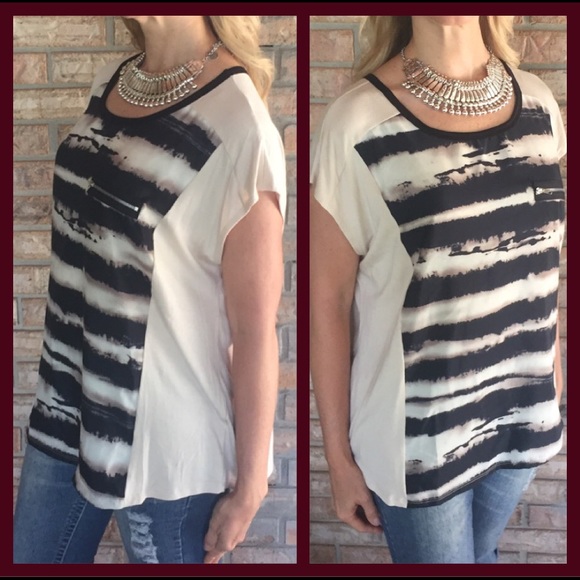 ⚡️1HR SALE❣LAST ONE❣Funky Print Top w/Zipper Large - Picture 3 of 4