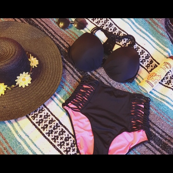 Victoria's Secret Fabulous Bikini Top
