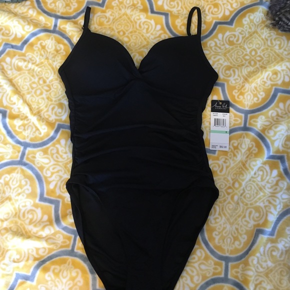 Bathing suit