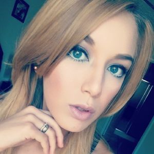 Meet your Posher, Kenia