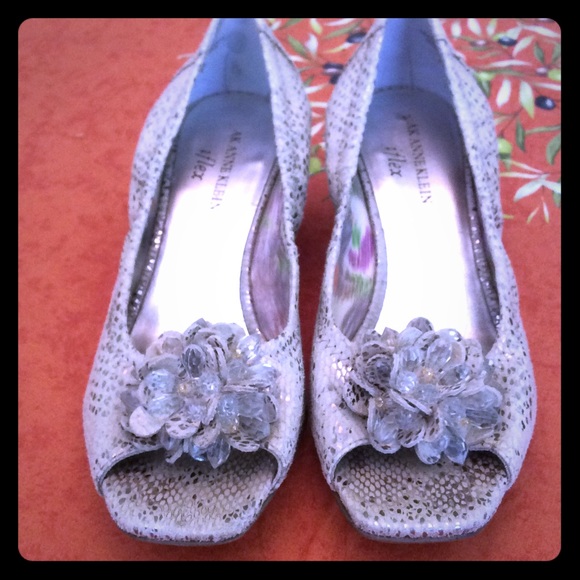 Anne Klein Iflex Open Toe Shoes