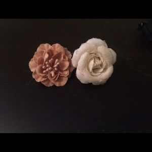 Handmade flower hair clips