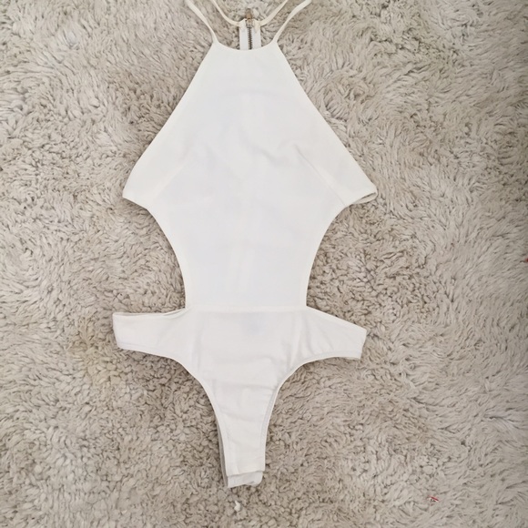 Other - Kendall Jenner Body suit  nasty gal,Tobi,showpo,LF