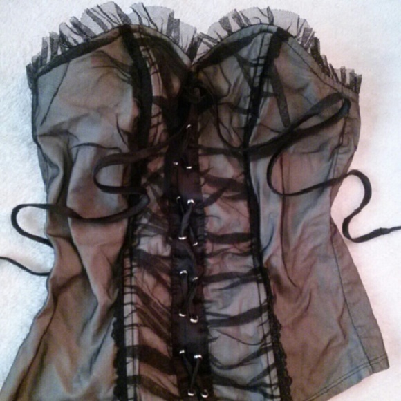 Charlotte Russe Tops - Charlotte Russe size medium corset top