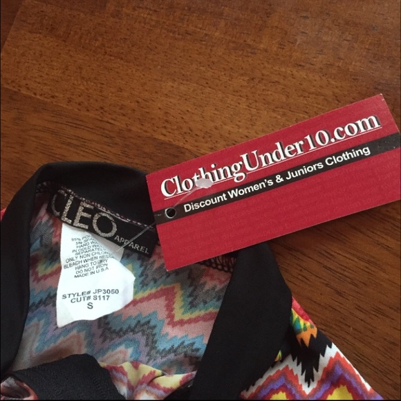 Clothing under 10 Romper - Picture 2 of 2