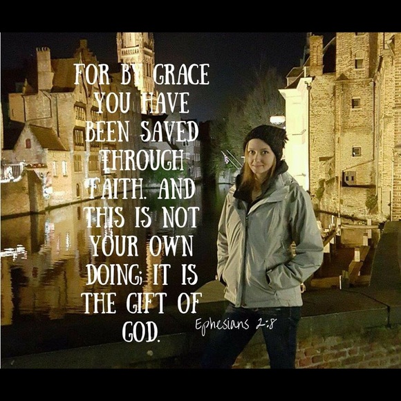 Meet Your Posher!πππ - Picture 2 of 4