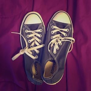 💕BOS Sale💕 Blue Converse Sneakers