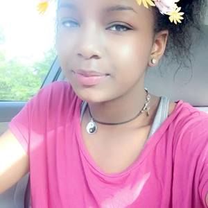 Meet your Posher, Jada