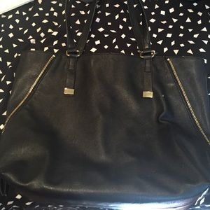 Banana republic large over the shoulder bag
