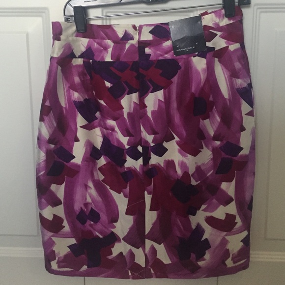 Banana Republic silk skirt - Picture 2 of 3