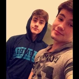 Meet your Posher, Leeann