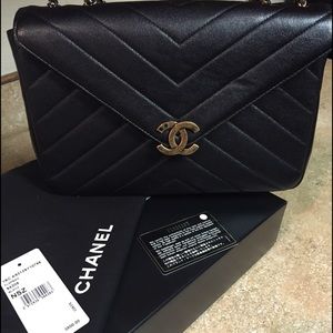 Chanel purse