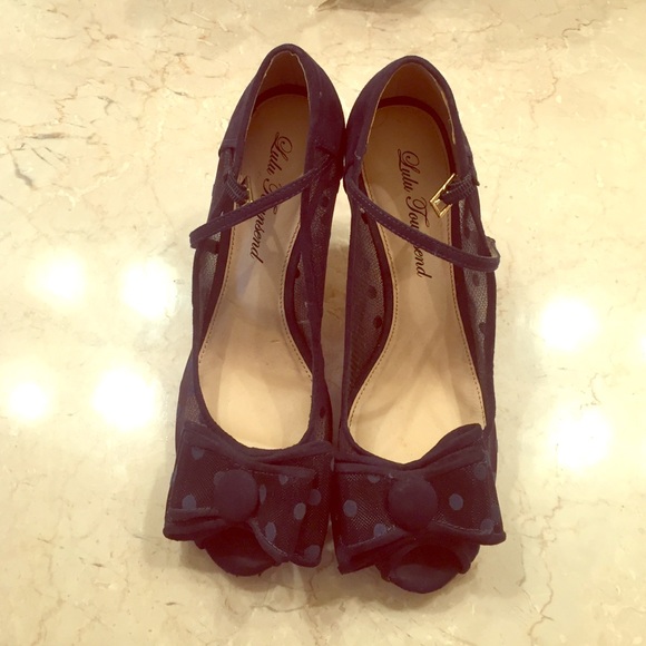 Gently used Lulu Townsend mesh bow heels