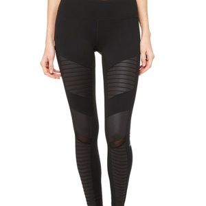 Alo yoga motto leggings