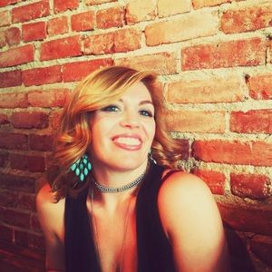 Meet your Posher, Misty