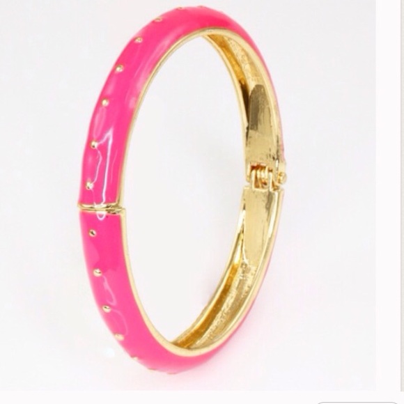 💗Pink Enamel Gold Dotted Bangle💗