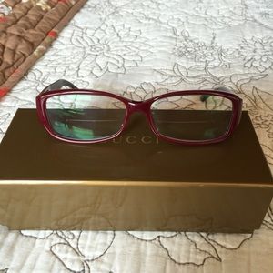 Gucci eye glasses