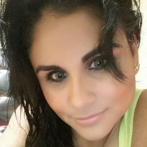 Meet your Posher, Cynthya